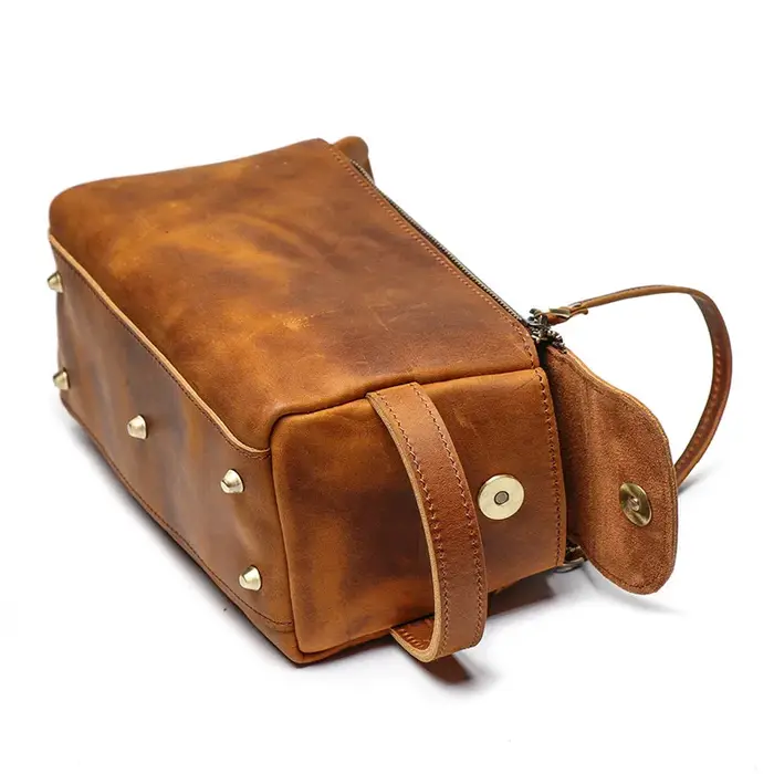 Pochette en cuir véritable