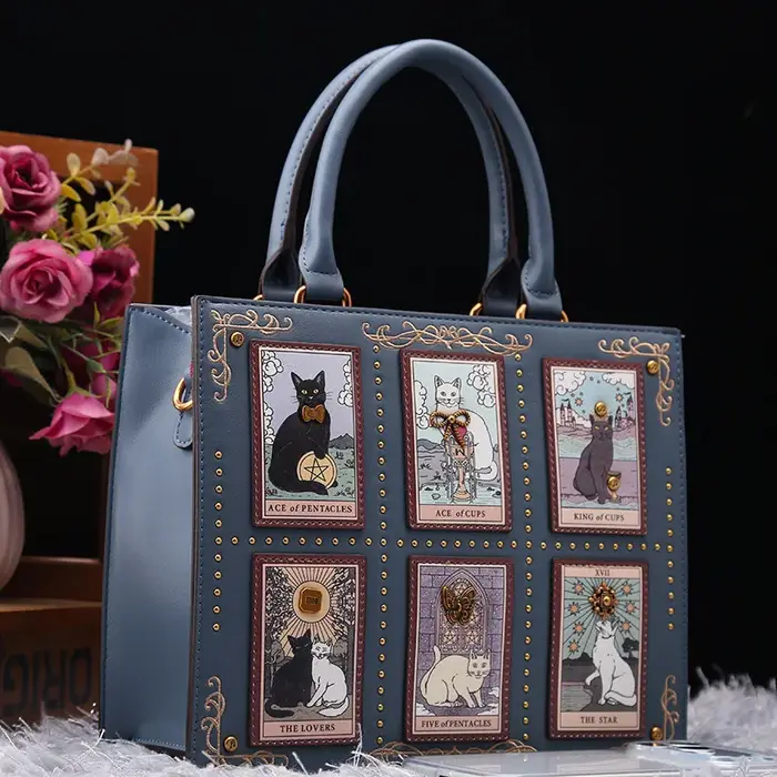 Sacs à main de créateurs rétro et luxueux avec un imprimé délicat de chat de tarot et un design de p