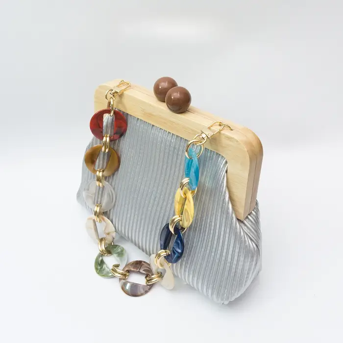 Sac de soirée élégant pour femme en paille avec cadre en bois et chaîne en acrylique