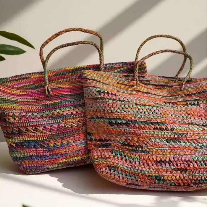 Sac seau coloré en raphia crocheté à la main pour femme