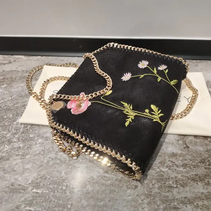 Sac à bandoulière carré moyen Stella 2026 pour femme, brodé, avec chaîne, polyvalent, ouverture zippée