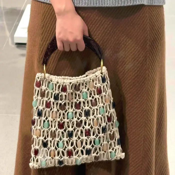Sac à main vintage fait main perlé