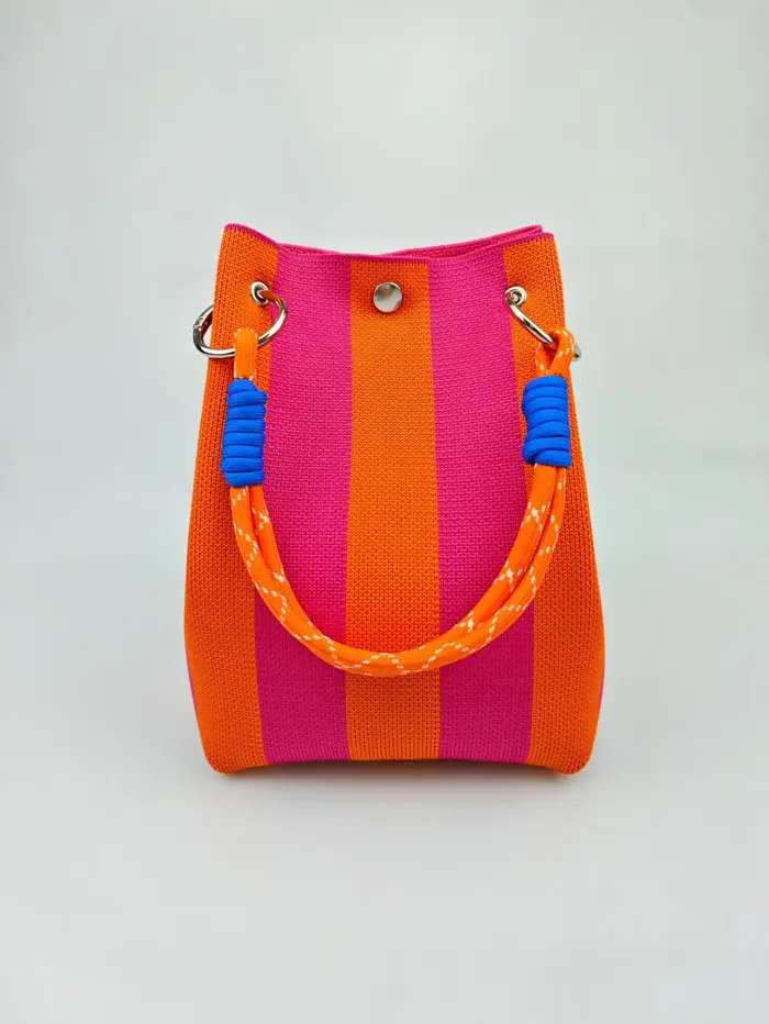 Sac à main à rayures colorées