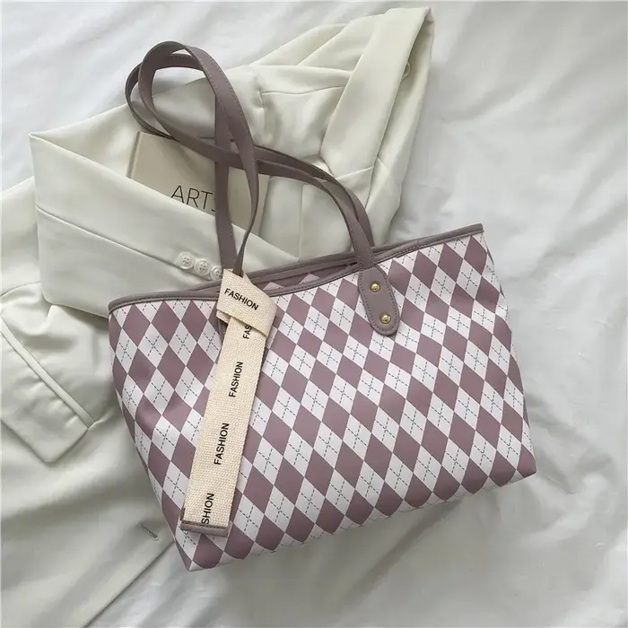Sac à bandoulière pour femme, grande capacité, style streetwear, tendance, vente chaude de la saison