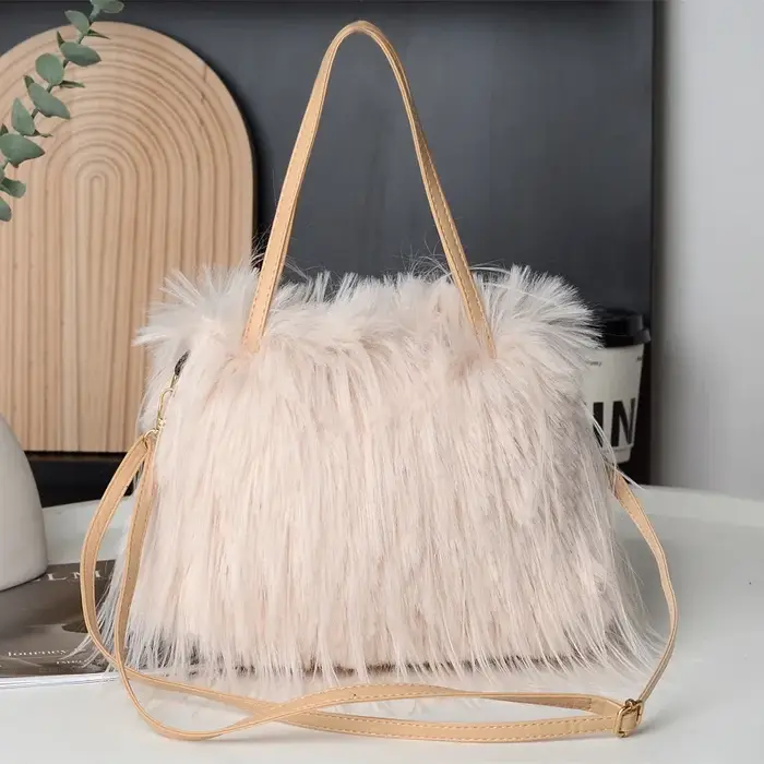 Faux fourrure gland femmes sacs à main