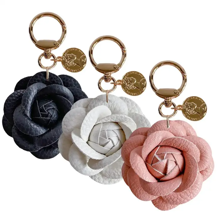 Breloque de sac en cuir en forme de fleur