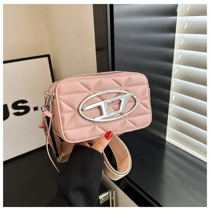 Sac à bandoulière matelassé élégant pour femme, tendance, polyvalent et décontracté, idéal pour les