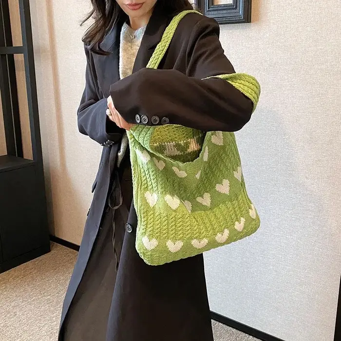 Sac fourre-tout graphique Love Coussins pour femme