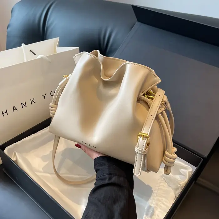 Sac seau plissé en cuir PU pour femmes