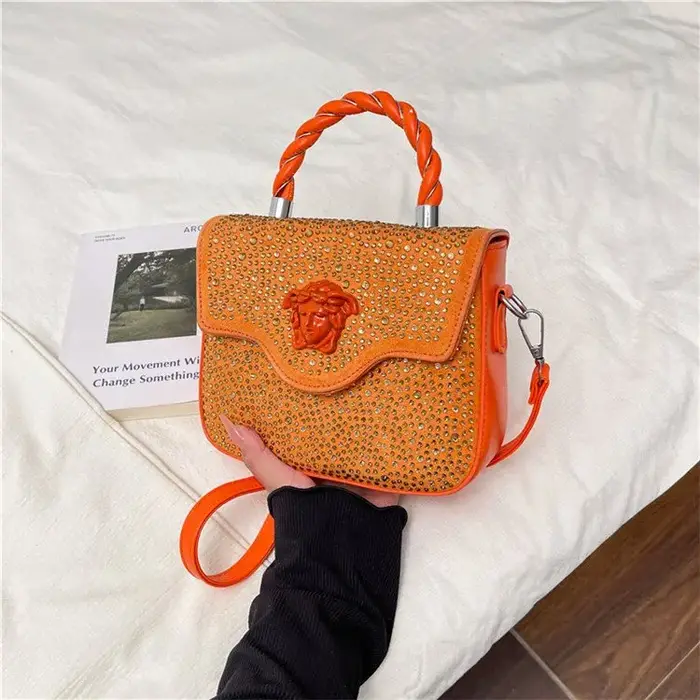 Nouveau Sac à Main Femme 2026 Orné de Diamants, Sac Bandoulière Tendance de Haute Qualité, Design Ch