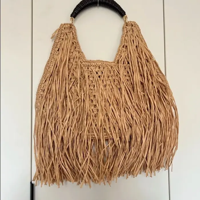 Sac fourre-tout bohème en paille à franges, grand sac de plage d'été à grande capacité avec une élég