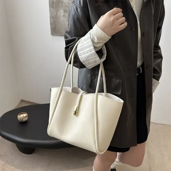 Sac fourre-tout en cuir élégant pour femmes