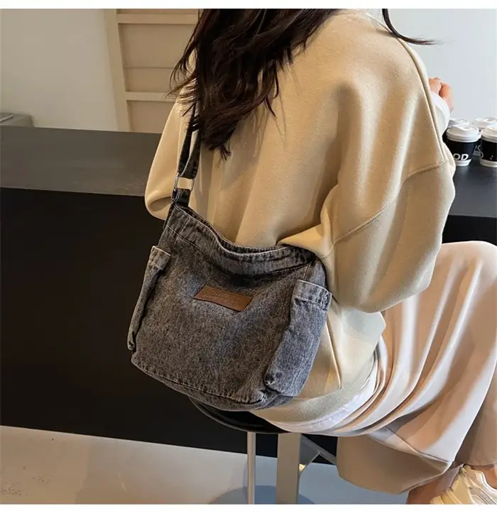 Sac à bandoulière en denim pour femmes