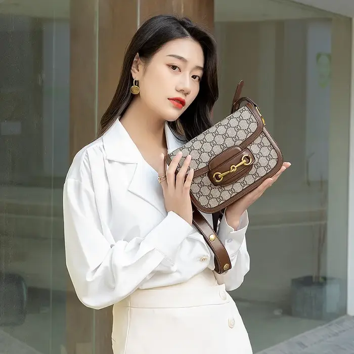 Sac de selle en cuir véritable pour femme, sac à bandoulière simple sous les bras, nouveau sac à ban