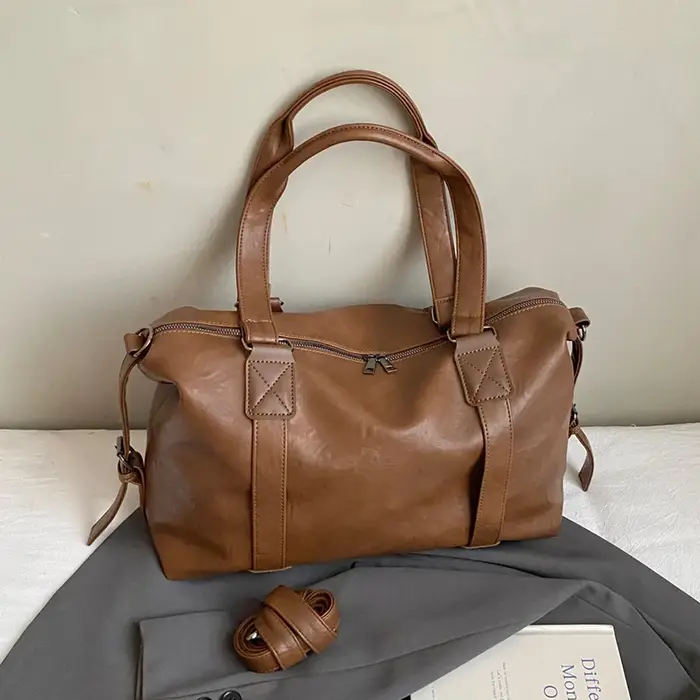Sac fourre-tout de grande capacité pour femmes, sac à bandoulière de voyage de bonne qualité, sac à main noir marron pour dames, sacoche en cuir Pu solide