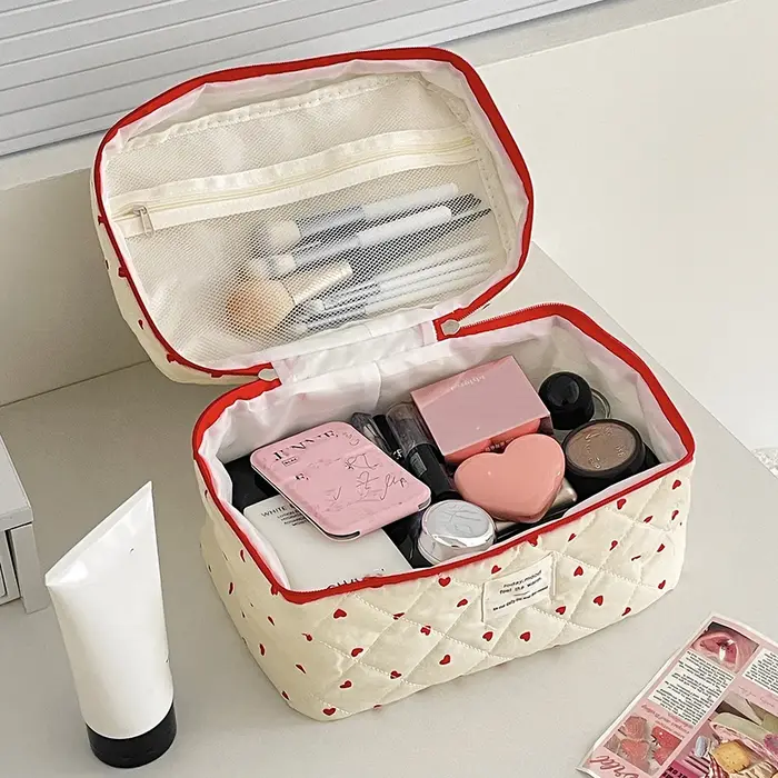 Mode Ins coeur femmes Quilting sac de maquillage grande capacité toilette cosmétique pochette de rangement sac à main