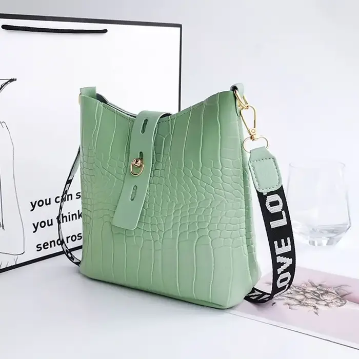 Sac messager à bandoulière pour femme, sacs à main en faux cuir, initiés par le dessus