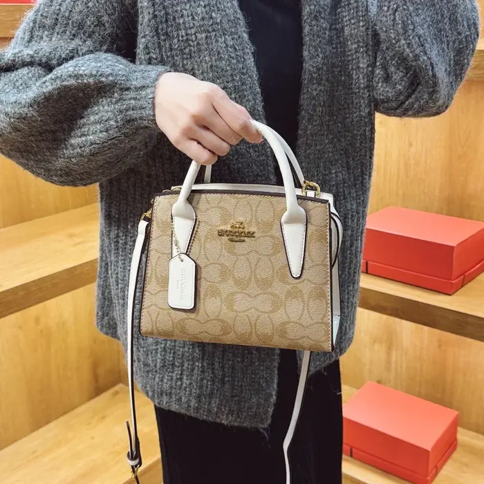 Sacs à langer simples et tendance pour femmes