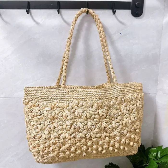 Nouveau sac à main en herbe de lafite tressé à la main grande capacité