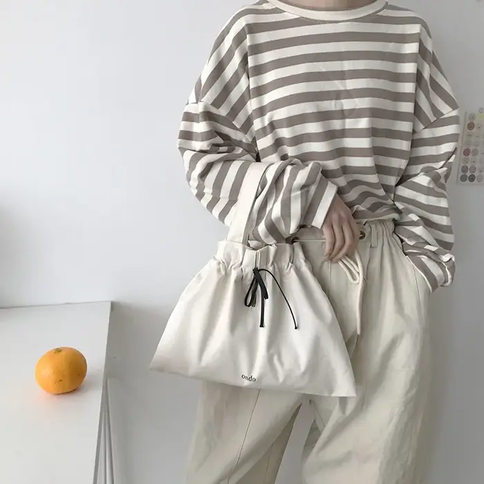Mini sac à main en toile tendance