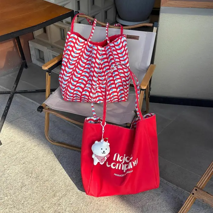 Sac fourre-tout en toile à motif ondulé réversible