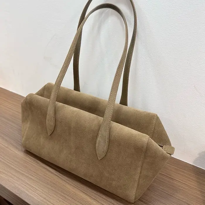 2026 nouveau hiver rétro et minimaliste Maillard couleur fourre-tout grand sac véritable Chamois cuir de vache dame sac à main de banlieue