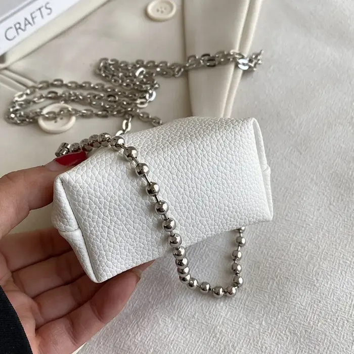2025 nouveaux Mini sacs à bandoulière pour femmes mignon chaîne rouge à lèvres sac concepteur sac à main sac