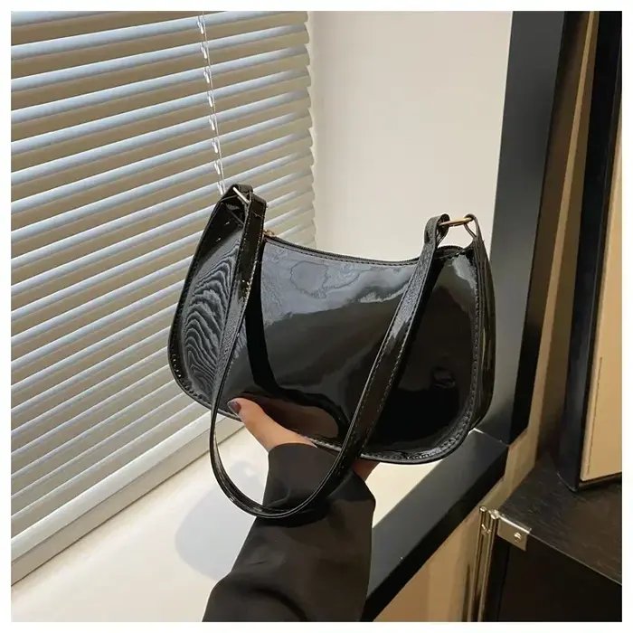 Sac à main en cuir verni pour femmes