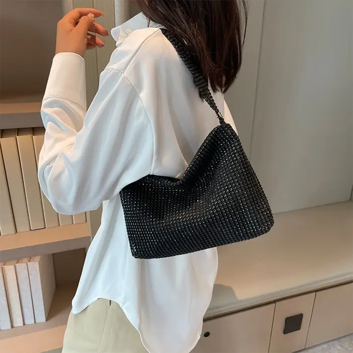 Nouvelle Pochette de Soirée 2026 pour Femme – Sac à Main Élégant à Poignée Supérieure Scintillant pour Fête et Mariage