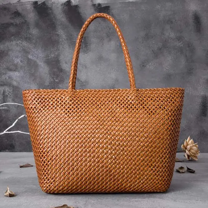 Sac à main en cuir pour femme, grand sac fourre-tout romantique tissé à la main, sac seau en cuir de