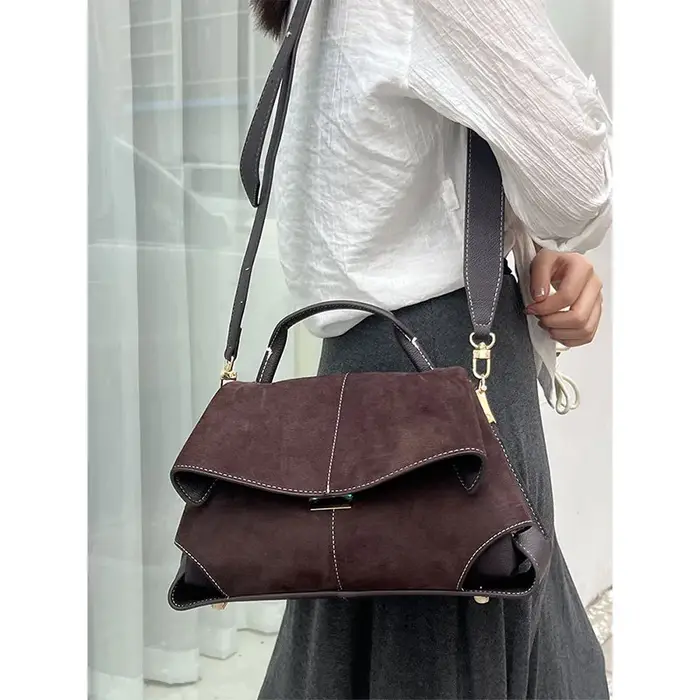 Sac à bandoulière de marque de luxe
