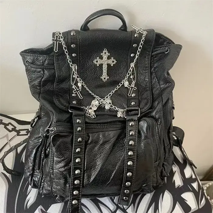 Grunge Rivet noir Y2k sac à dos femmes gothique sous-culture Punk croix noir Mochila dames Vintage H