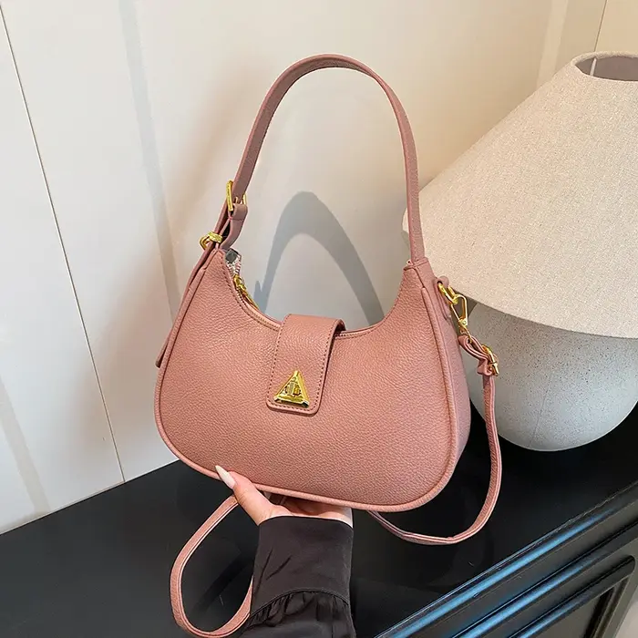 Sac à main de luxe pour femme : Sac fourre-tout en cuir d'une marque