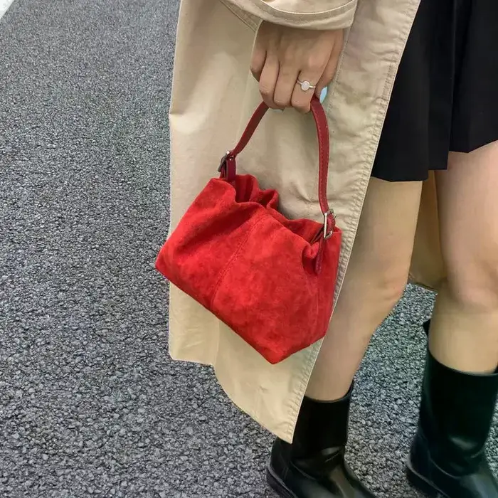 Sac à main rétro en daim et cuir pour femmes
