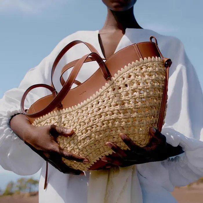 2025 Y2k rétro littéraire mode polyvalent sac fourre-tout décontracté sac à bandoulière grande capacité herbe tissé grand sac sac pour femme