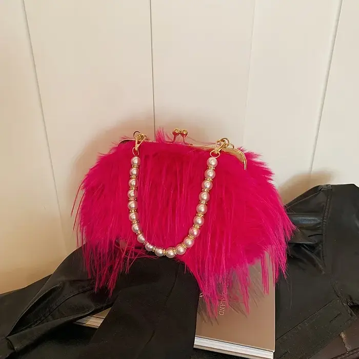 Sac de soirée en fausse fourrure pour femme