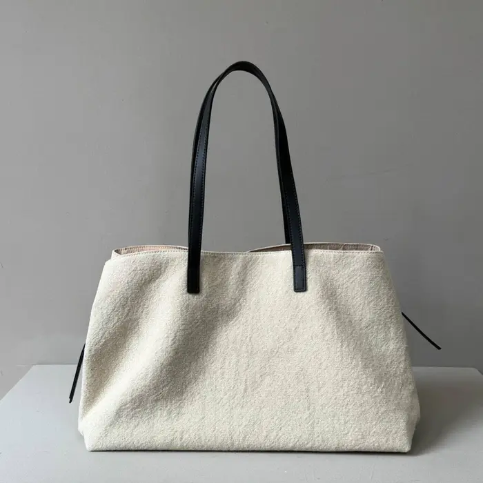 Toile de lin épissée Sac fourre-tout surdimensionné en cuir de vachette de première qualité