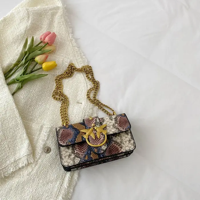 Sac à bandoulière léger de luxe élégant