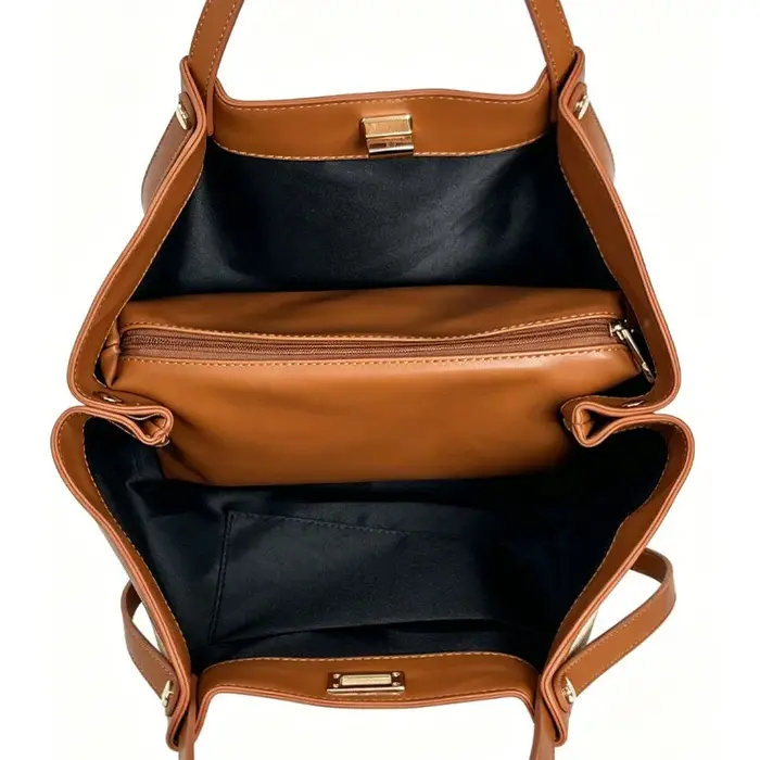 Sac fourre-tout en rotin tressé avec détails d'ailes