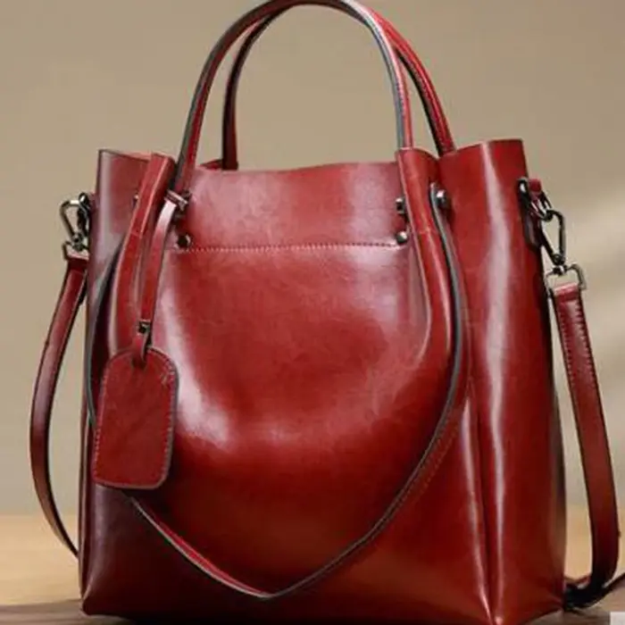 Sacs en cuir véritable pour femmes