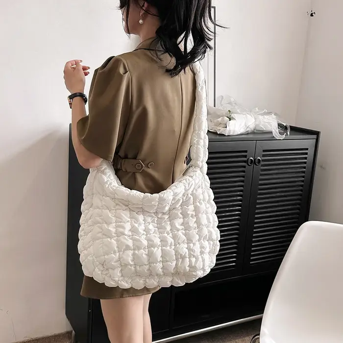Sac à bandoulière rembourré matelassé pour femme