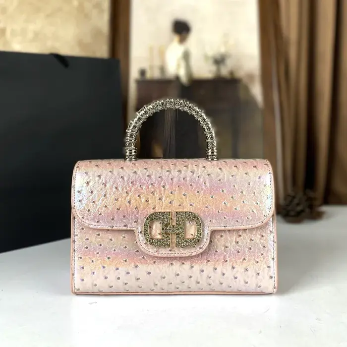 Sac à main à motif d'autruche avancé incrusté de diamants pour femmes