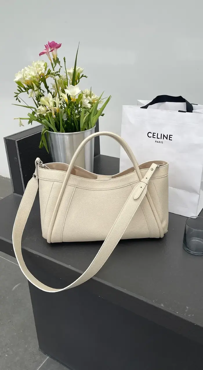 Sac à Main en Cuir de Vache Fendu Beige pour Femme