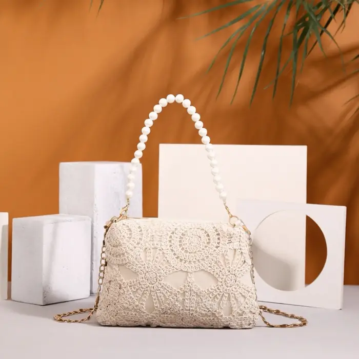 Sac à main femme style français élégant en dentelle avec chaîne de perles