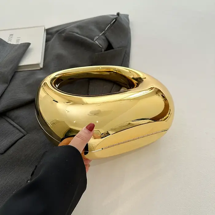 Sac de luxe femme pochette soirée