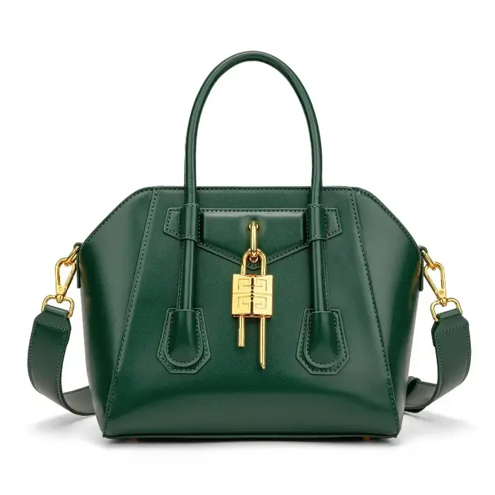 Sac à langer tendance en cuir pour femme