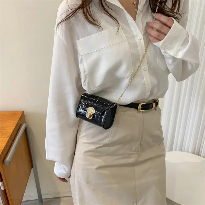 Sac à bandoulière tendance en promotion