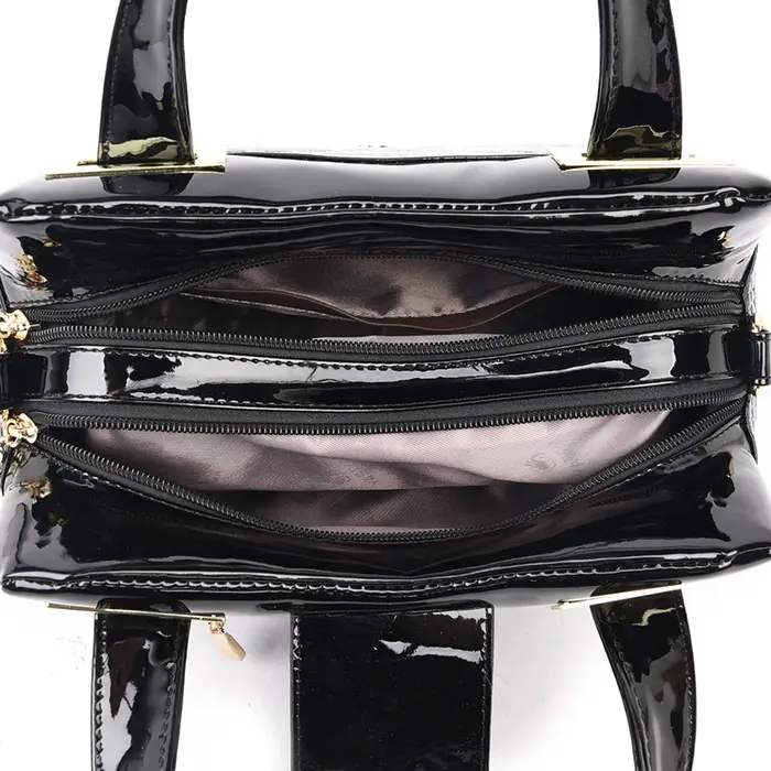 Sac à bandoulière en cuir motif crocodile pour femme