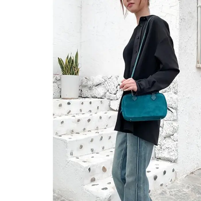 Sac à main de luxe en cuir suédé naturel pour femme, avec longue bandoulière, sac à rabat, sac porté