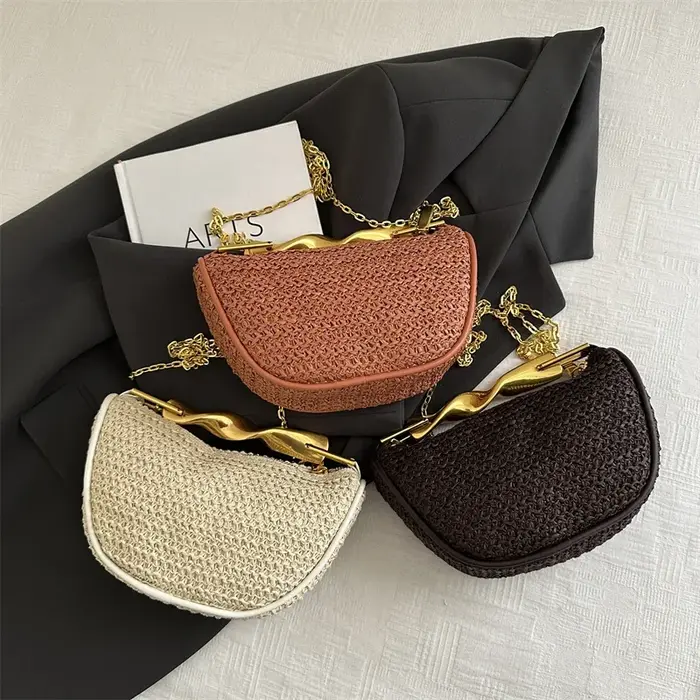 Gusure été concepteur épaule sac à bandoulière paille tissage pochette sac à main femmes boulette bandoulière sac de plage mode nuage sac à main
